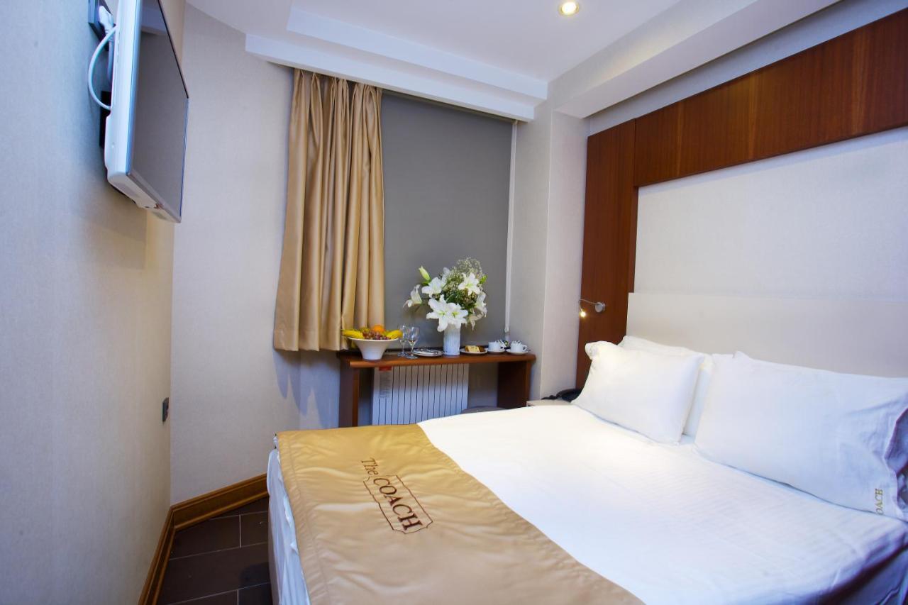 The Coach Hotel Istanbul Exterior photo